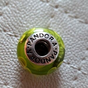 Authentic Pandora Lime Green Glass Flowers White Core Bead Charm 925 ALE